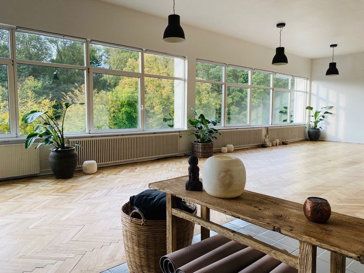 Stor+yogasal_2_med